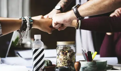 Start-ups als Herausforderer und Innovationstreiber Start-ups als Herausforderer und Innovationstreiber