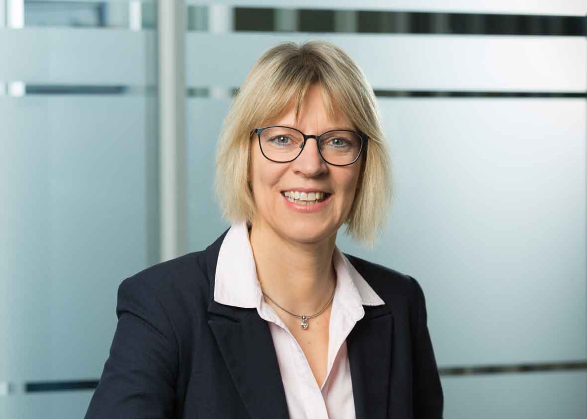 © Dr. MMag. Astrid Müller, MBA, Country Director bei Biogen Austria GmbH